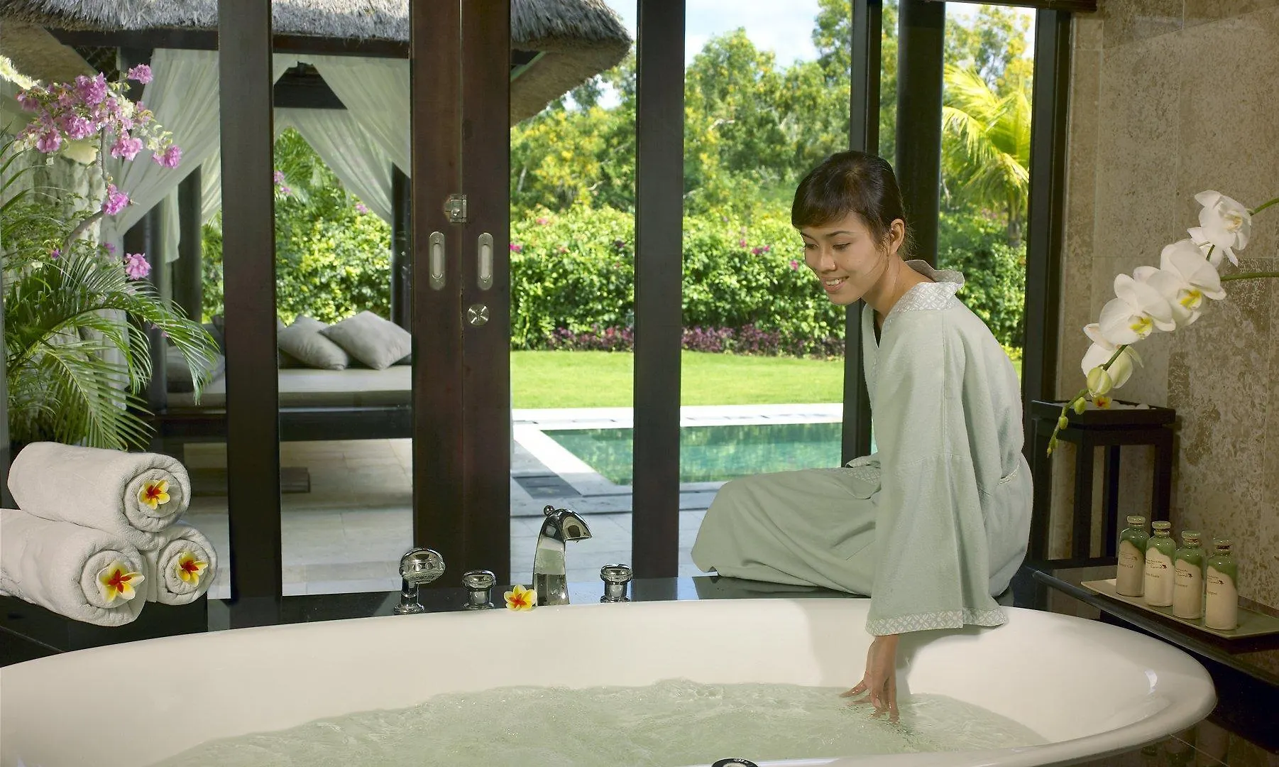 Hillstone Uluwatu Villa Ungasan  Hotel